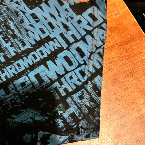 Throwdown - Mens XL - MMA inspired T-Shirt - Black , Blue and Silver - - Picture 8 of 10